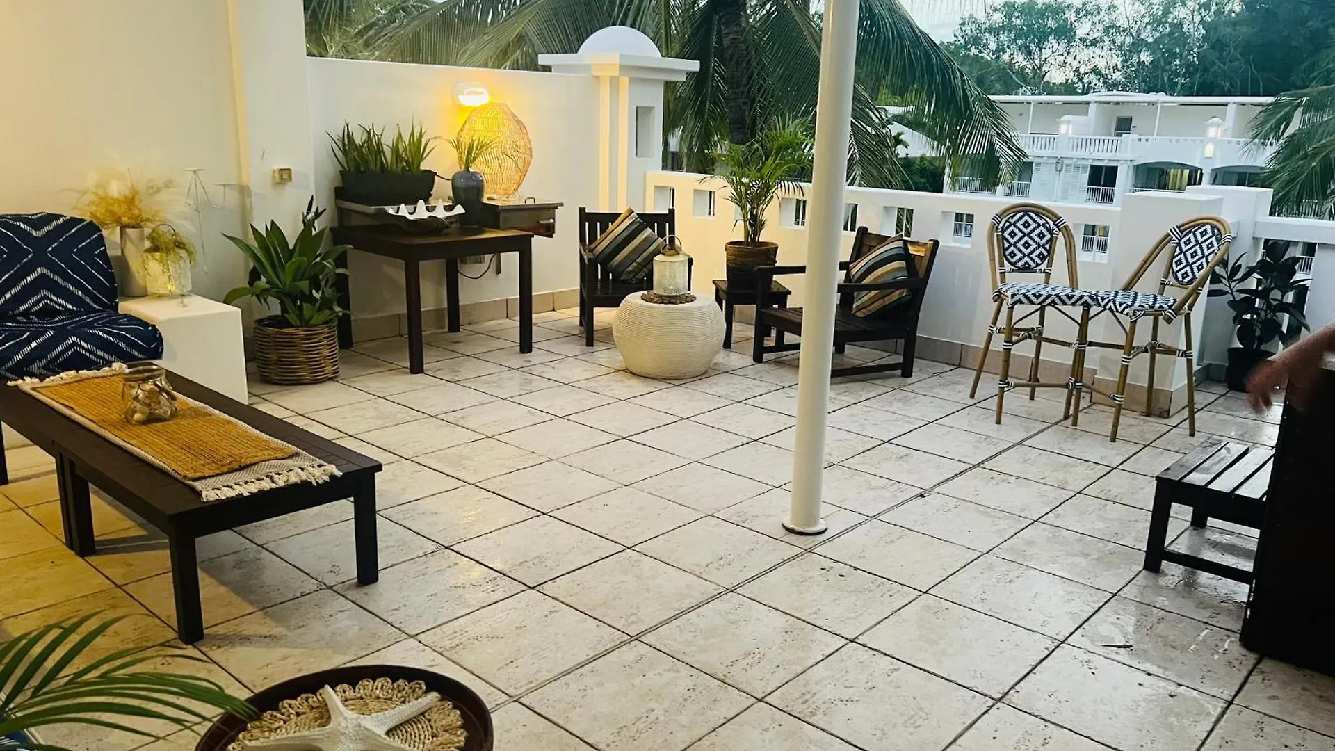 Apartment Palm Cove Beach Club Penthouse
