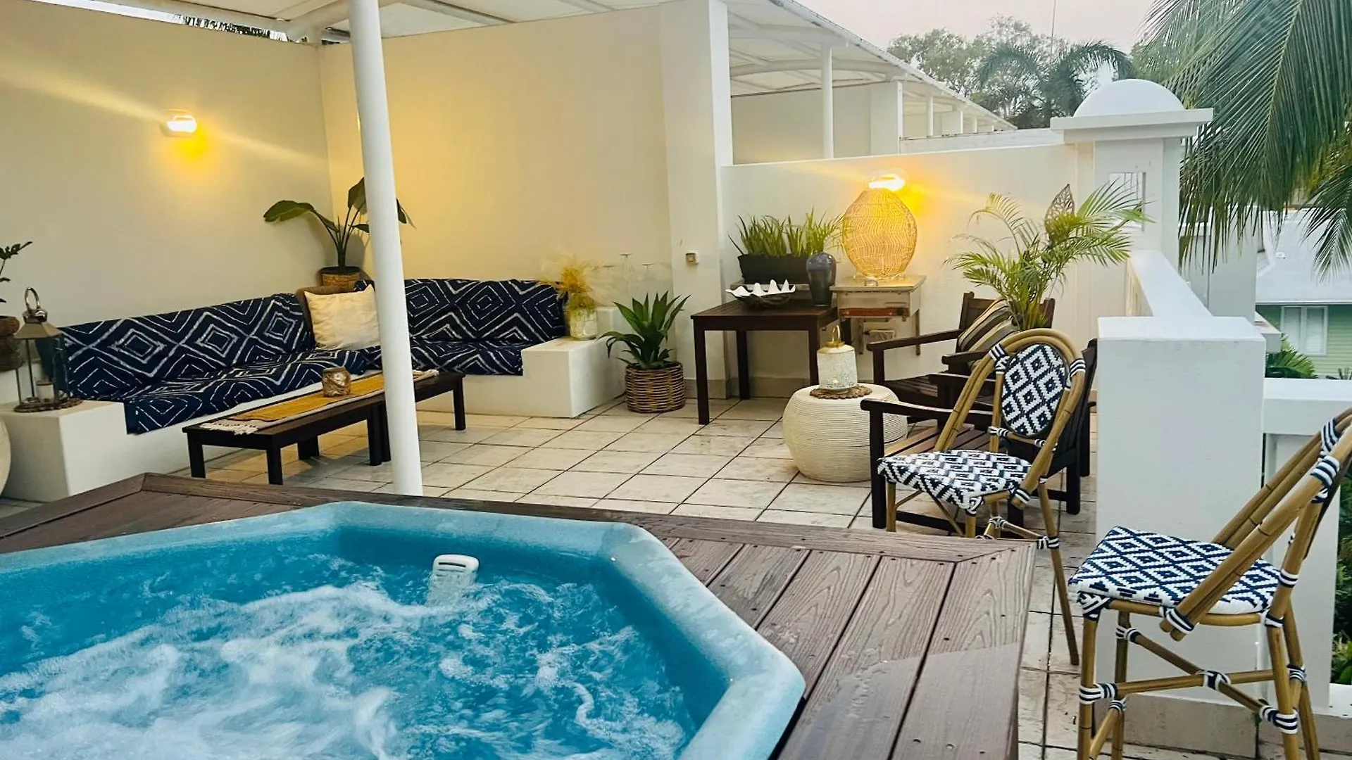 Apartment Palm Cove Beach Club Penthouse